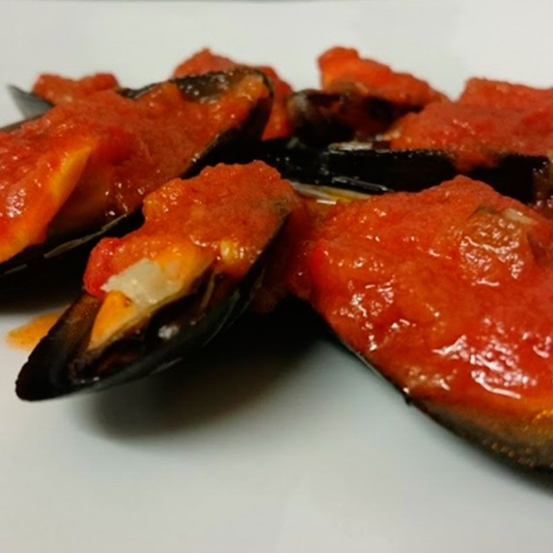 Bodegón Casa Matías mejillones con tomate