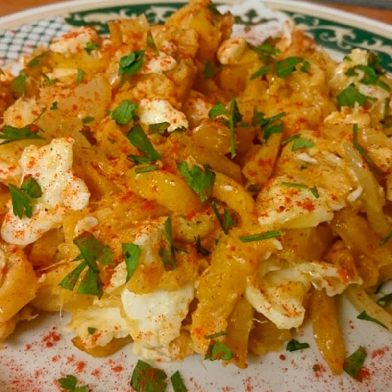 Bodegón Casa Matías huevos con papas